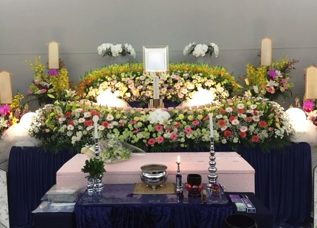 市民葬プラン・ファミリーコースのご案内　葬儀費用　¥450,000(税込)